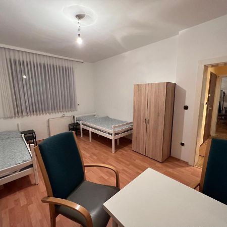 Duisburg Feelhome, Flughafen Nah,3-Schlafzimmer, Dusche Ebenerdig, Zentral, Wifi, Ground Floor מראה חיצוני תמונה